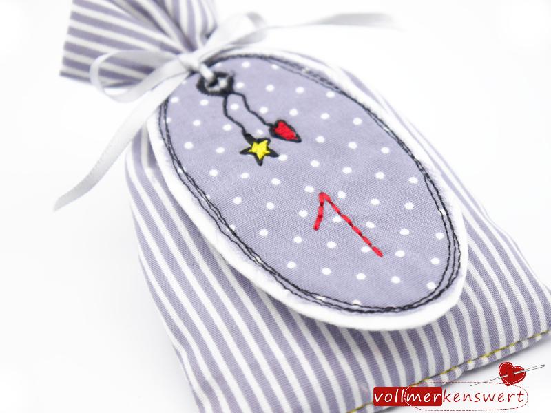 25 Stickdateien im Set 24 Adventskalenderzahlen Anhänger + 1x blanko für Adventskalender im Doodle-Rahmen für 10x10cm Stickrahmen